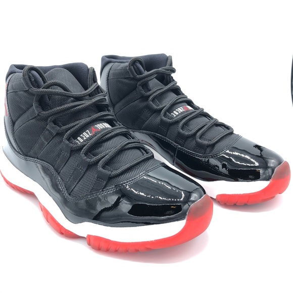 AIR JORDAN 11 RETRO size 10.5 - Picture 8 of 16